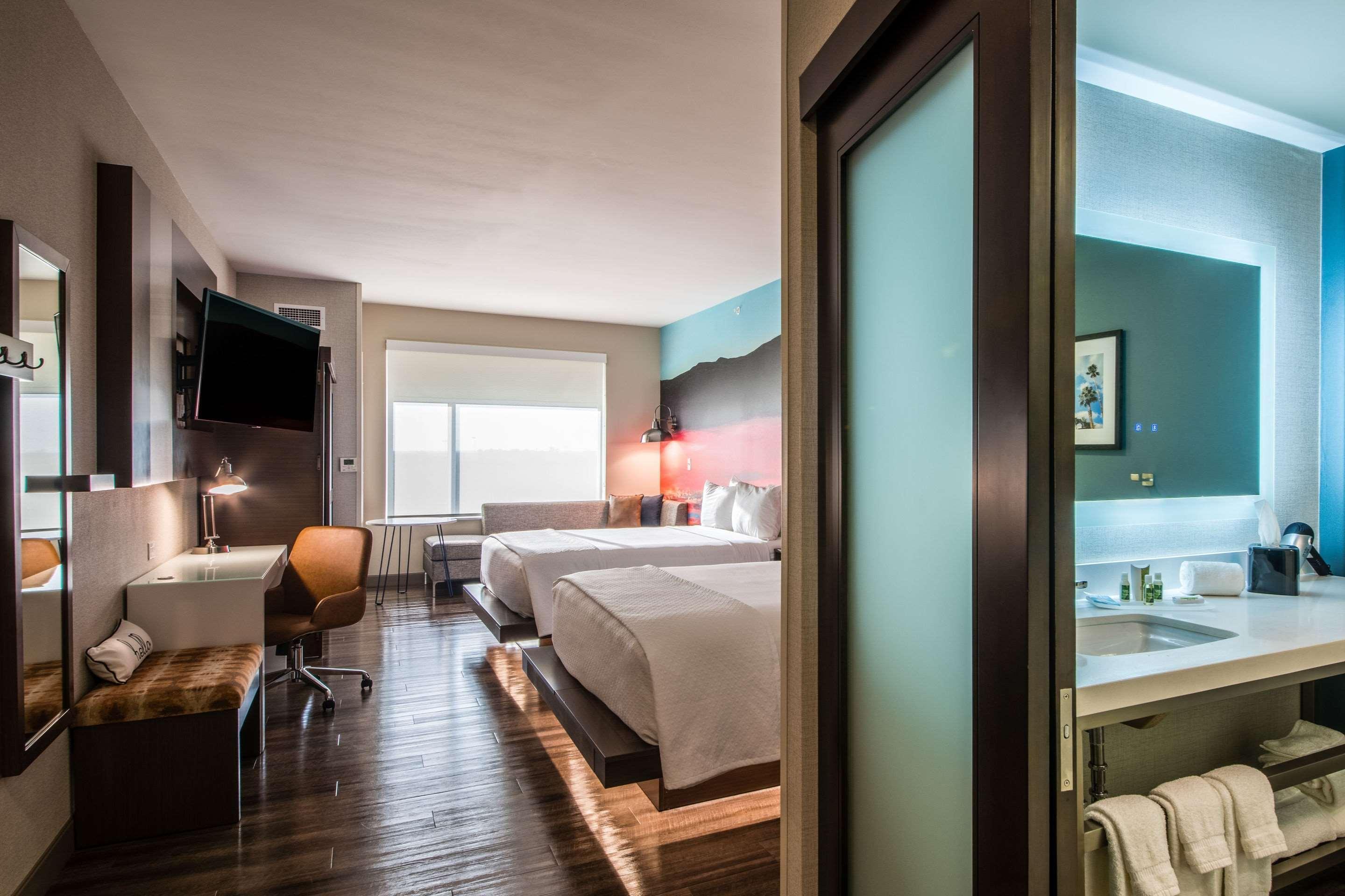 Cambria Hotel Mcallen Convention Center Екстериор снимка