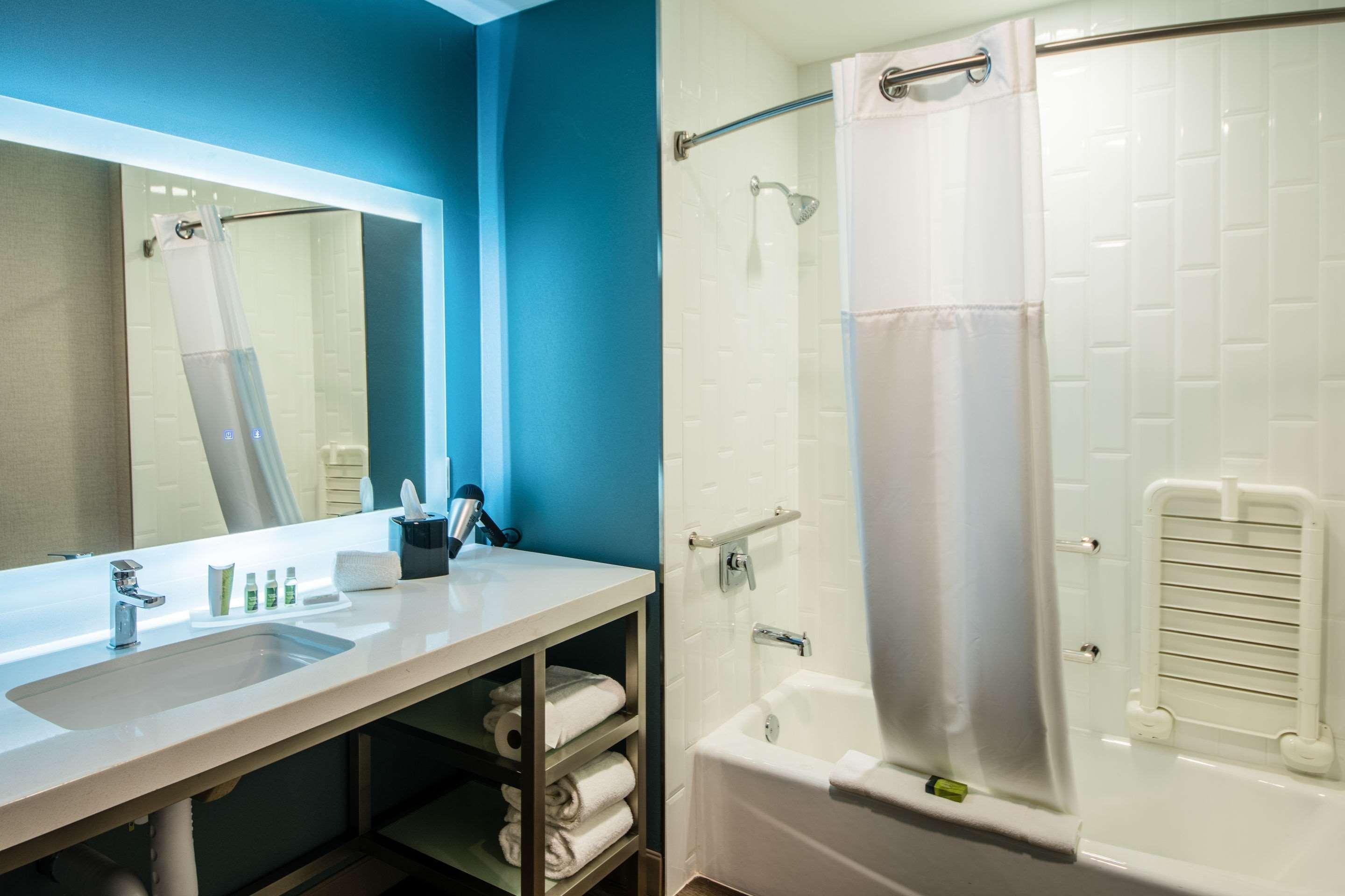 Cambria Hotel Mcallen Convention Center Екстериор снимка