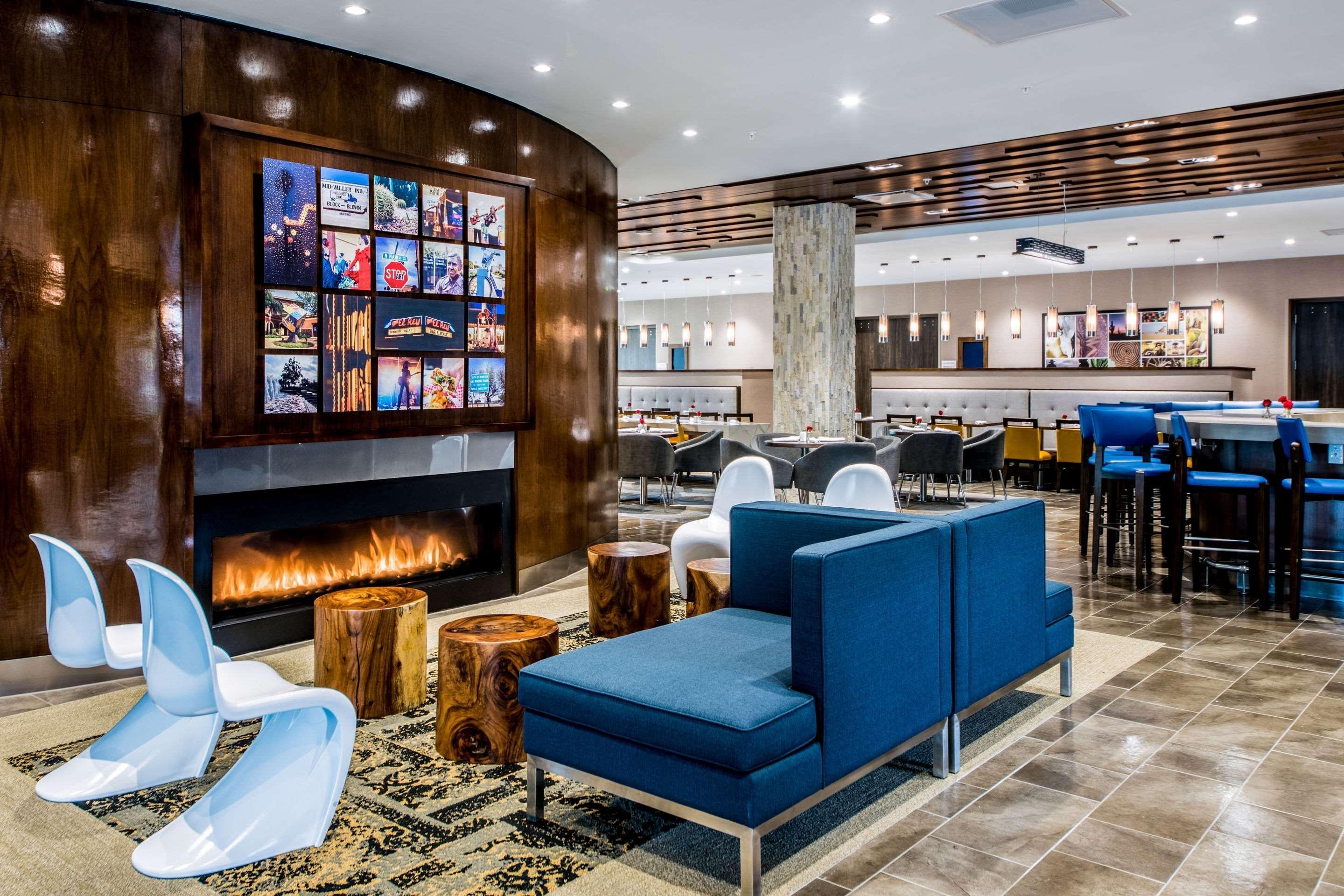 Cambria Hotel Mcallen Convention Center Екстериор снимка
