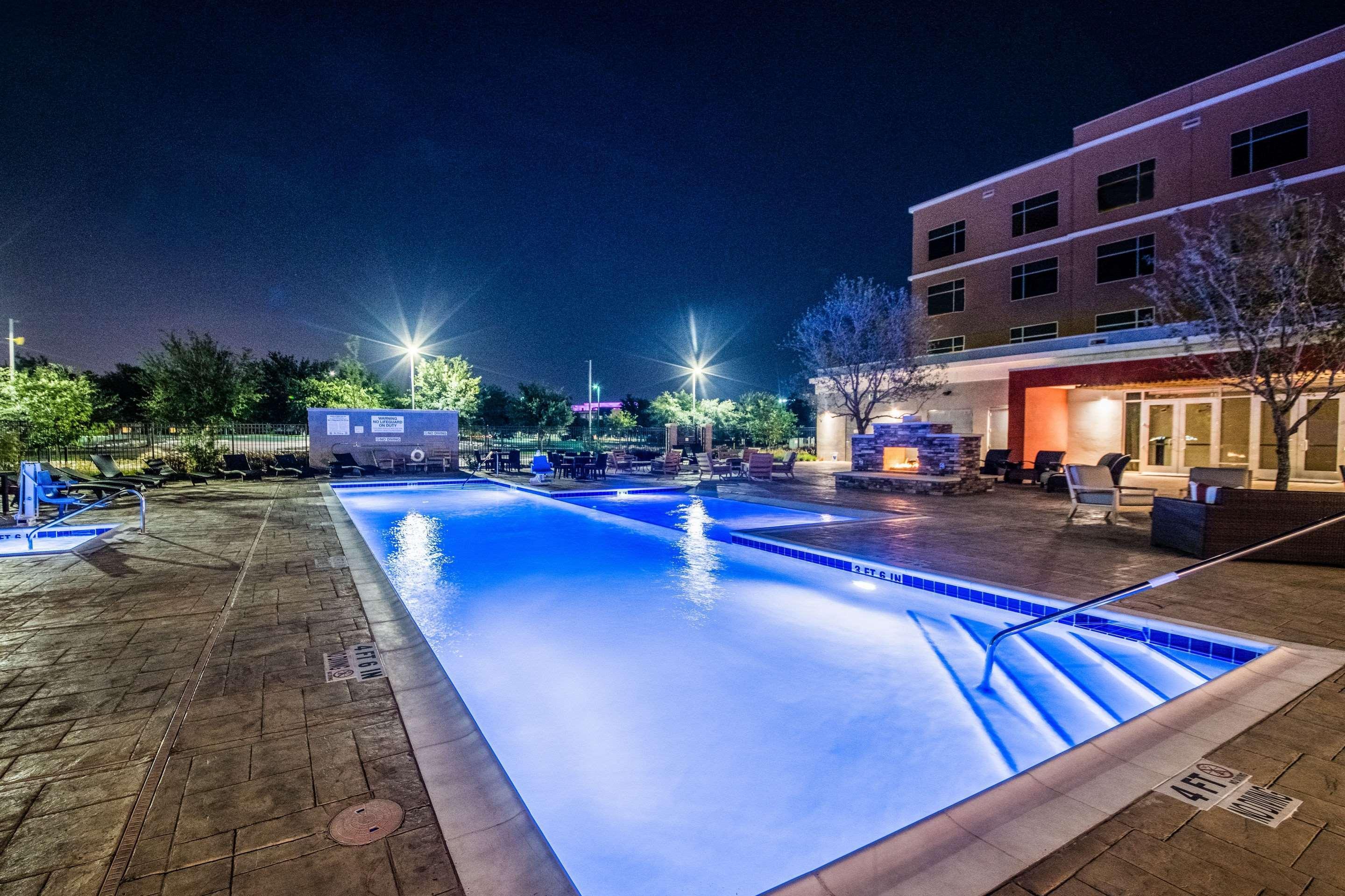 Cambria Hotel Mcallen Convention Center Екстериор снимка