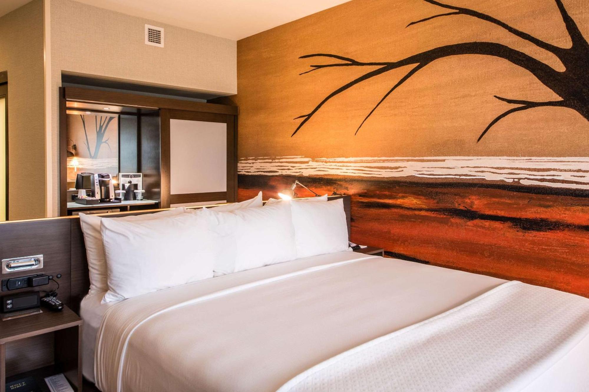 Cambria Hotel Mcallen Convention Center Екстериор снимка
